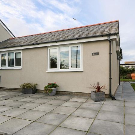 Cedars Vila Holyhead Exterior foto